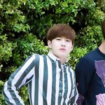 [수호] 김준면 <b>목주름</b>