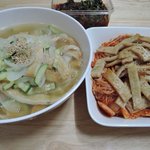 1년간 살들과 맞바꾼 음식들이예요