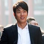 <b>수트</b>가 잘 어울리는 배우