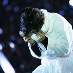 [EXO] 가운입고 부끄러워하시는 백현완댜<b>님</b>