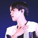 [EXO] 백현완댜님은 손까지 예뻐서 <b>어떠</b>캐 ??