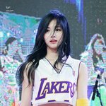 [드루와] <b>쯔위</b> 대학교 축제 사진..jpg