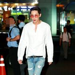 이수혁 흰<b>셔츠</b>에 청바지