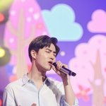 [EXO] 애들아 나 콘서트가는 <b>남</b>팬인데