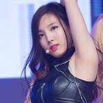 [EXO] 갓<b>나연</b> 겨드랑이짤...