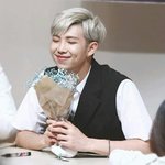 [방탄소년단] <b>모두들</b> 점점 자러 가는데 짤 털이나 해보잫ㅎ