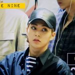 [EXO] 민석이 <b>일본출국</b> 스타일 넘좋음