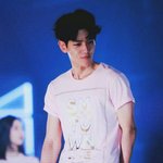 [백현] 이거봤어? 백현이 어제 <b>남신</b>급 프리뷰