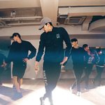 [EXO] 다 꺼져 플레이보이 <b>부르자</b>