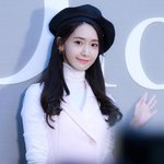 <b>차원</b>이 다른 女아이돌 비주얼