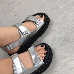 [조언좀] 이 <b>신발</b>에 요 원피스가 어울릴까요