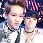 오 몬엑 <b>주헌</b>이랑 아이콘 진환 중국 서바이벌 같이 하더니 친해졌냐