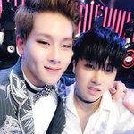 [아이콘] 코닉들아 대박!!!!!!우리 코니들 연예인 친구 생겼어...