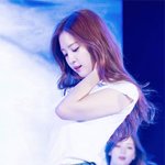 각선미 드러낸 女돌 <b>데님</b>패션