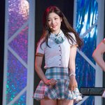 [댓글부탁해] 나 <b>헬스</b>장에서 옷갈아입는법 까먹어서 멍때렸음