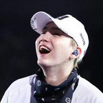 [방탄소년단] 고구마밭 할배가 슈가 <b>손금</b>올려주심