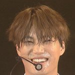 [EXO] <b>치석</b>왕 카이 스케일링 협찬받아