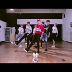 [세븐틴] 권순영 스키니핏 쩐다