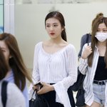 조이 최근 묶은 머리