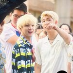 [방탄소년단] <b>대체</b> 남준이가 가리킨게 뭐길래