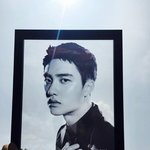 [EXO] 투명 <b>액자</b> 개이쁘네