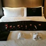 [EXO] 슴 진짜 돈뜯는데는 <b>도가</b>텄네
