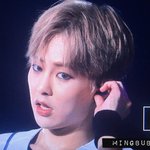 [EXO] 쓰리복이 잘찍기도 했지만 그냥 <b>슈리</b>즈였네 오늘