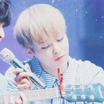 [EXO] 씽이 옆에서 넘 <b>온화</b>한 표정의 밍소기