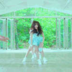 [여자친구] 오늘은 오우발매후 1년이 된 날!