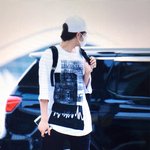 [인피니트] 성규의 길고 <b>당당</b>하게 뻗은 다리