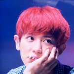 [EXO] 찬여리 입에 <b>피크</b> 물은 거랑 화관 캡쳐짤