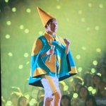 [EXO] 민석이 좀 <b>위험</b>해보이지 않냐 ㅋㅋㅋ