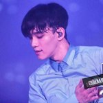 [CHEN] ㄷㄷ김종대 섹시레벨 <b>만렙</b>