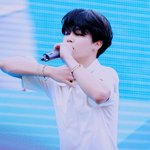 [방탄소년단] 지민이 뽀송뽀송해....