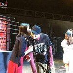 추가<b>수정</b>]지드래곤한테 어떤 팬이 뽀뽀함