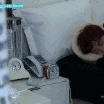 [EXO] 이거 <b>몰래</b>지켜보는것같아서