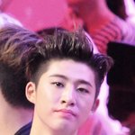 [아이콘] 코닉들아 표정 <b>개띠</b>꺼운 아이돌 왜 없어짐?