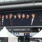 [EXO] 엑소폰케 이쁜거뭐있냐