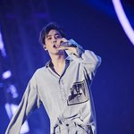 [EXO] 킵온댄싱 김준면 <b>오버</b><b>핏</b>땜에 미칠뻔함