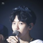 [<b>백현</b>] 24일<b>콘</b> 리본 <b>백현</b> 고화질