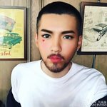 [EXO] 메컵앝이스트 개웃기네 ㅋㅋㅋ