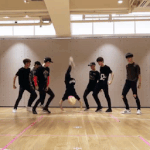 [NCT] 윈윈 앞으로 <b>돌때</b>