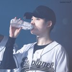 [EXO] 경수가 이렇게 예쁘게물마시는데