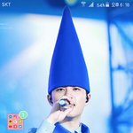 [EXO] 내배경 볼때마다 <b>웃음남</b>ㅋㅋ