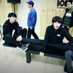 [<b>B1A4</b>] 산도리 다리 진짜 잘찢어