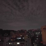 [댓글부탁해] 서울 지진운 아님?