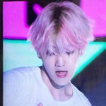 [EXO] 나 변백 <b>이</b> 사진 제일 <b>맘</b>에 들음