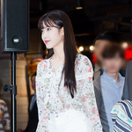[댓글부탁해] <b>IFC</b> 아이유 실물 수준ㄷㄷㄷ