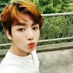 [방탄소년단] 즌증꾸기 금발사진 <b>투척</b>