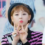 <b>숏</b>컷에서 <b>단발</b>로